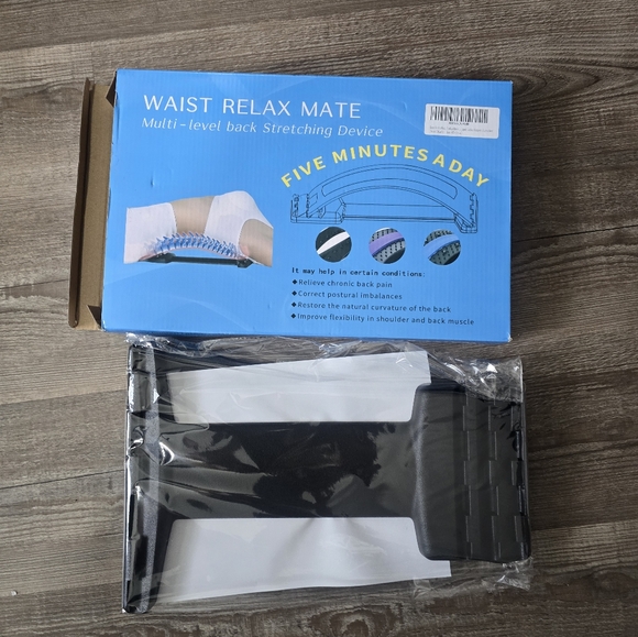 Back stretcher, waist relaxer New in box - Picture 3 of 4
